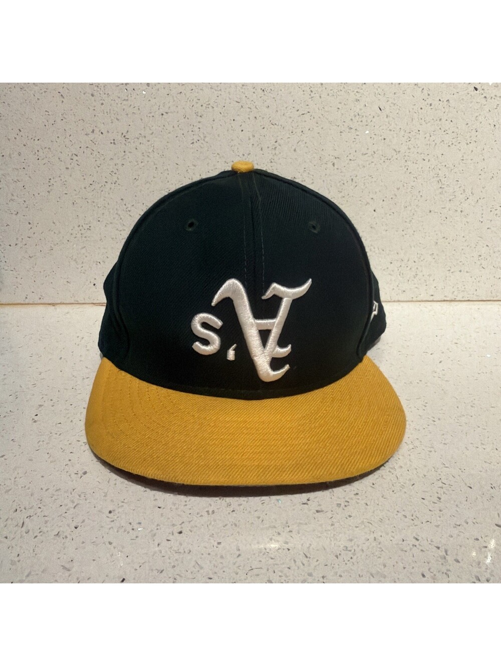 New Era 59Fifty Oakland Athletics Upside Down Hat Green Yellow Cap A’s Rare 7.5